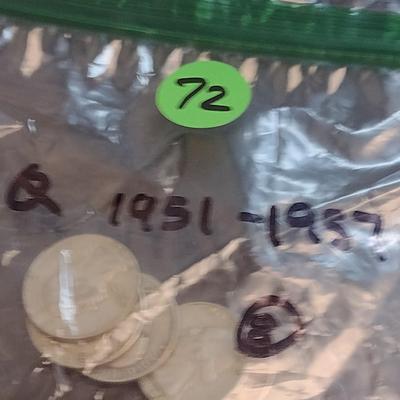 Set of Twenty-Five 1940-1964 U. S. Mint Washington Silver Quarters Circulated (72)