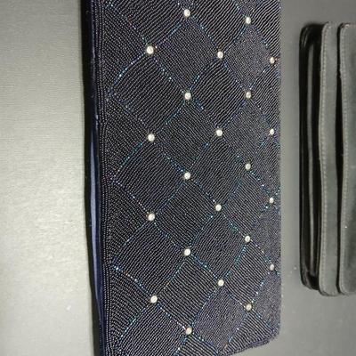 Two vintage clutch purses - Neusteters made in France