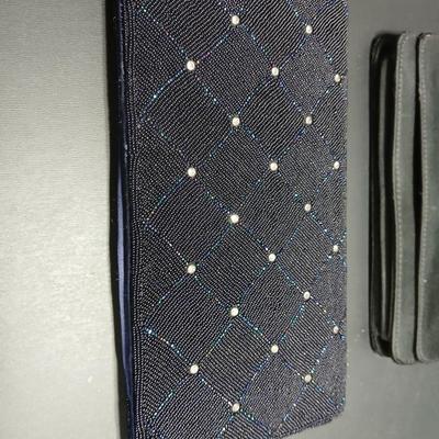 Two vintage clutch purses - Neusteters made in France