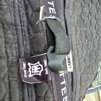 Equestrian Tack - English saddle blankets / saddle riding pads