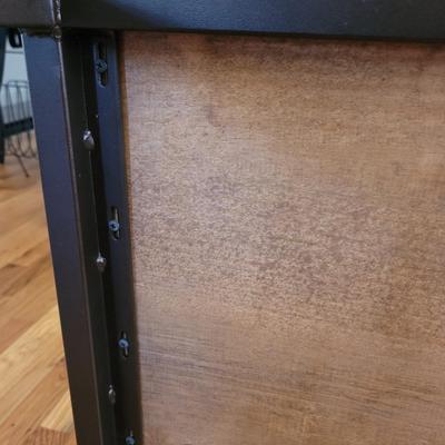 Modern Metal and Wood Coffee Table (LR-EL)