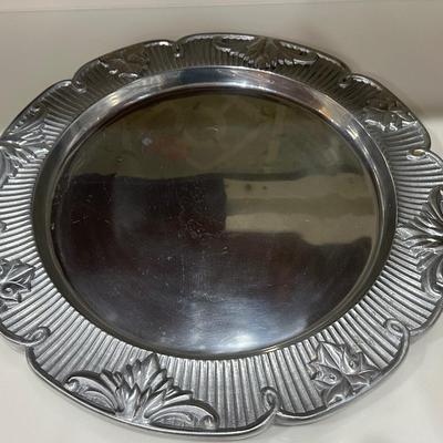 LENOX Matelasse Large Round Aluminum Holloware Tray