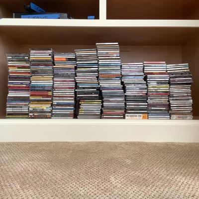 L666 HUGE lot of Music CD’s