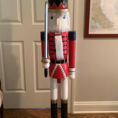 A755 LARGE 5’ Decorative Nutcracker