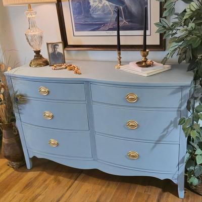 Vintage Dresser By Drexel