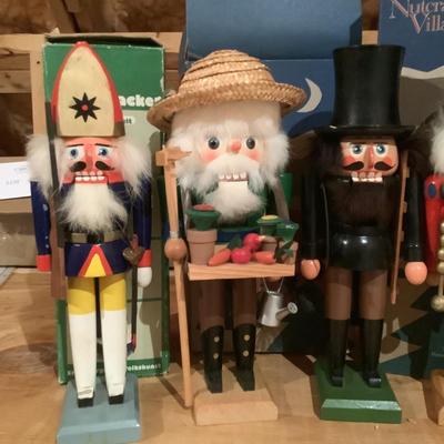 A759 Lot of 5 Nutcrackers