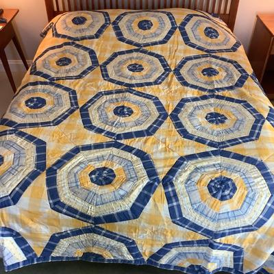 UBL769 Vintage Blue, Yellow, White Octagon Handmade Quilt