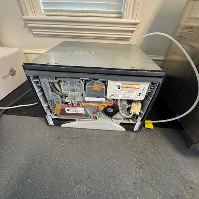 602 Fisher & Paykel Drawer Dishwasher Model: (FP)DS605iH