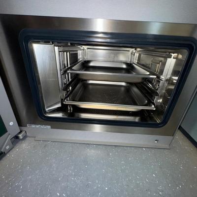 604 Gaggenau Model: HLBS27 24-inch Combination Steam Oven
