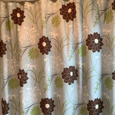 UBR784 Floral Shower Curtain with New Liner