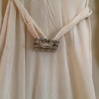 UBR785 Antique 1930’s B. Altman Velvet Wedding Dress with Vale and Slip