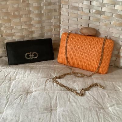 M796 Straw Clutch with Salvatore Ferragamo Leather Wallet