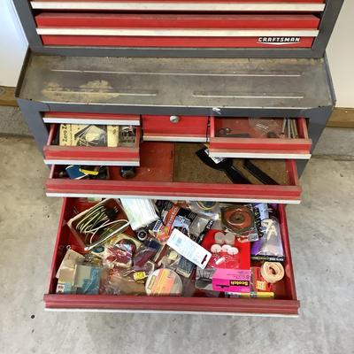 G799 Large Craftsman Tool Box