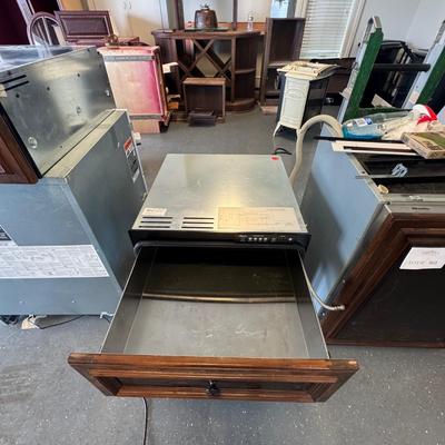 608 Dacor Model: PWD Proofer/Warmer Drawer
