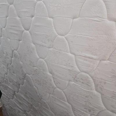 Full size mattress