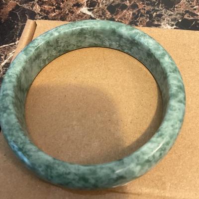 Jade Bangle 53.80 grams