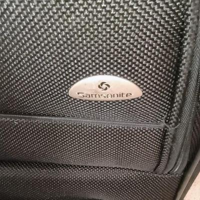 SAMSONITE SUITCASE ON 2 WHEELS AND 2 SOFT BAGS