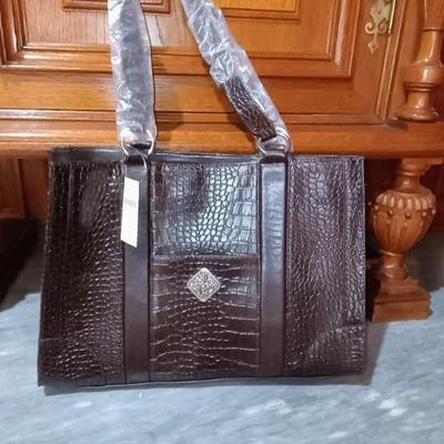 NEW COLD CREEK LARGER PURSE/TOTE