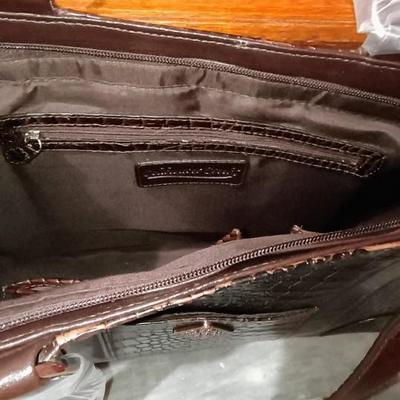NEW COLD CREEK LARGER PURSE/TOTE