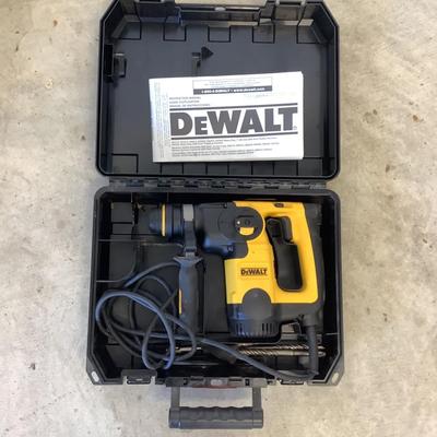 G808 DEWALT L-Shaped 5ths Rotary Hammer Power Drill