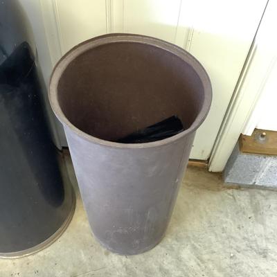 G813 United Push Metal Waste Bin