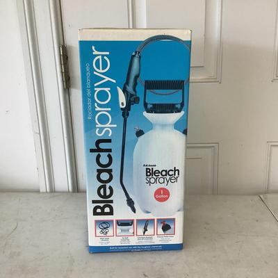 G868 New in Box E.B. Smith 1 Gal Bleach Sprayer