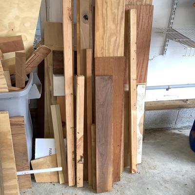 G870 Lot of Scrap Wood with Garbage Can