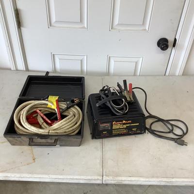 G876 Sports Power Auto Battery Charger Engine Starter with Jumper Cables