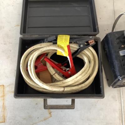 G876 Sports Power Auto Battery Charger Engine Starter with Jumper Cables