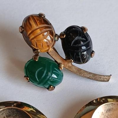 Assortment of 14k Marked Jewelry - 14k Big ben tower - 14k Fluted circle earrings - and a single gemstone earring
