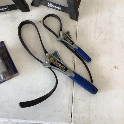 G879 KOBALT Heavy Duty Jack Stands , Strap Wrenches
