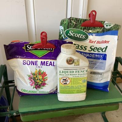 G931 Outdoor Gardening Lot