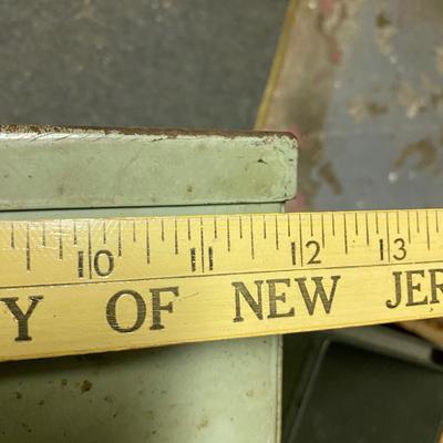 VINTAGE METAL STORAGE BOX
