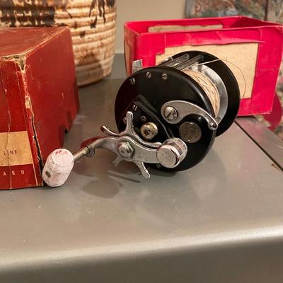 SPORT KING Model 43 Vintage Large Salt Water Surf Fishing Reel