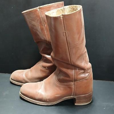 Men's FRYE Size 12 leather cowboy boots with Goodyear heel