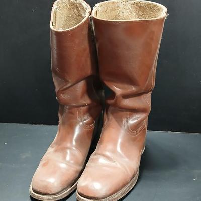 Men's FRYE Size 12 leather cowboy boots with Goodyear heel