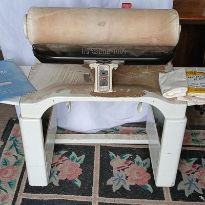 Ironrite Mangle Iron Model 80 Electric Ironer It saves labor! With instruction books and new pads