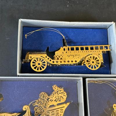 LOT 159K: Vintage Christmas Ornament Collection - Lenox & More