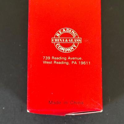 LOT 160K: Collection Of Vintage Christmas Ornaments - Hallmark & More