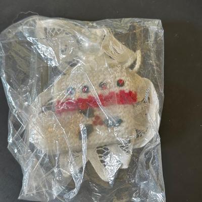 LOT 160K: Collection Of Vintage Christmas Ornaments - Hallmark & More