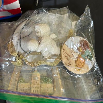 LOT 160K: Collection Of Vintage Christmas Ornaments - Hallmark & More