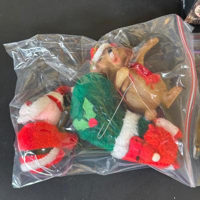 LOT 160K: Collection Of Vintage Christmas Ornaments - Hallmark & More