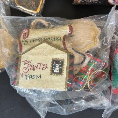 LOT 160K: Collection Of Vintage Christmas Ornaments - Hallmark & More