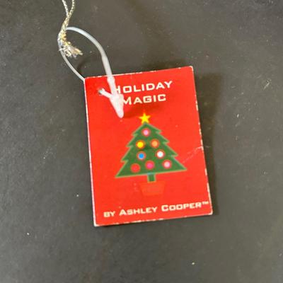 LOT 160K: Collection Of Vintage Christmas Ornaments - Hallmark & More