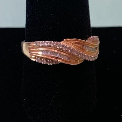 14k Yellow Gold w/ Stones Size 10 (2.6 grams)