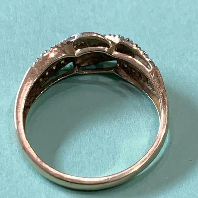 14k Yellow Gold w/ Stones Size 10 (2.6 grams)