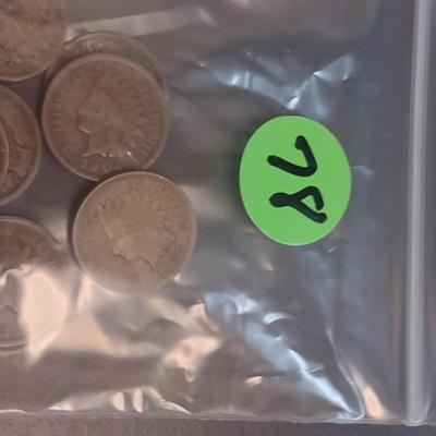 Set of Twenty-Four 1900-1909 U. S. Mint Indian Head Penny Circulated (78)