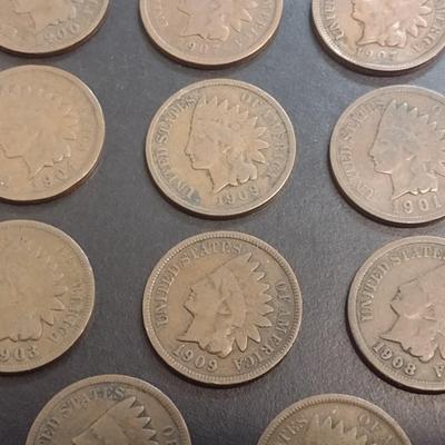 Set of Twenty-Four 1900-1909 U. S. Mint Indian Head Penny Circulated (78)