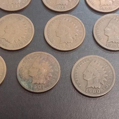 Set of Twenty-Four 1900-1909 U. S. Mint Indian Head Penny Circulated (78)