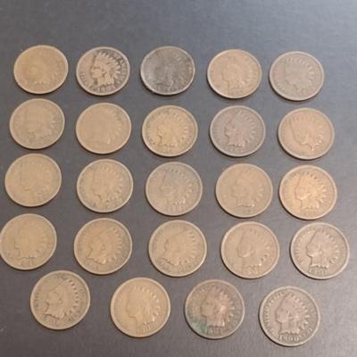 Set of Twenty-Four 1900-1909 U. S. Mint Indian Head Penny Circulated (78)